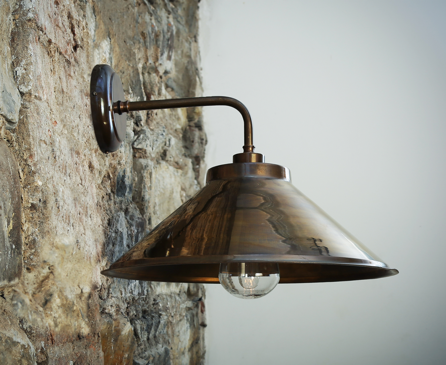 NERISSA - Brass Bathroom Wall Light 37.5cm IP65
