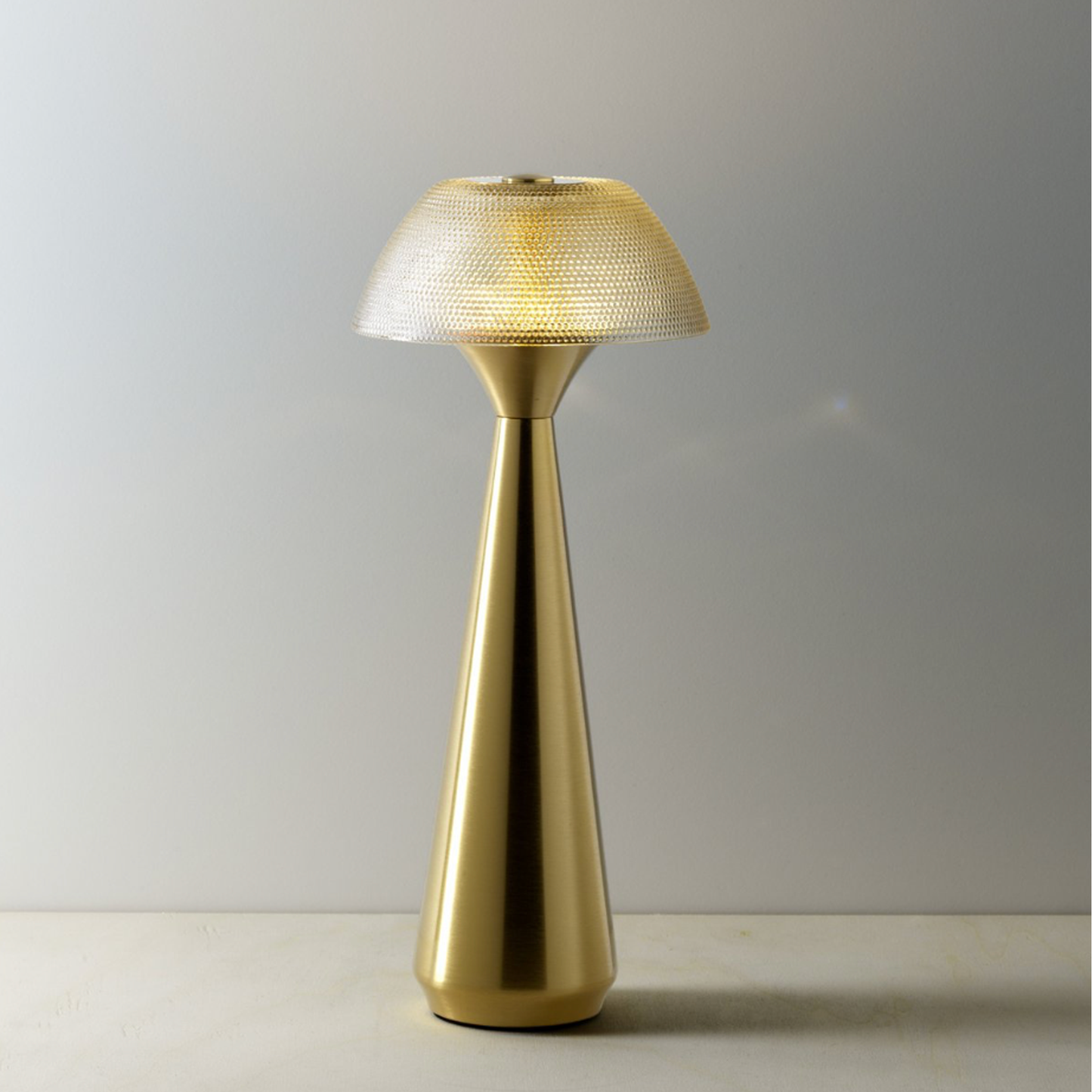 THE MUSHLAMPIO LED TABLE LAMP