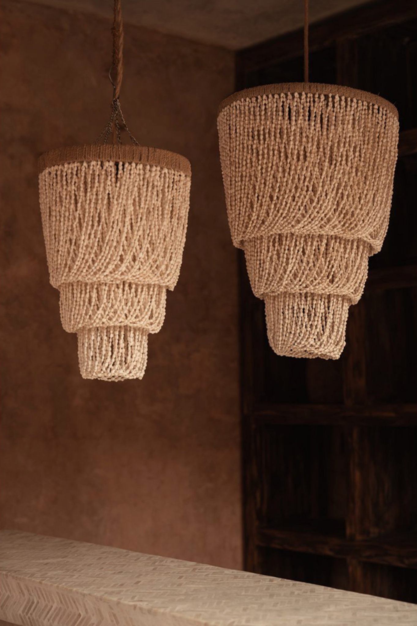 THE LAGOON SHELL CHANDELIER - Natural L