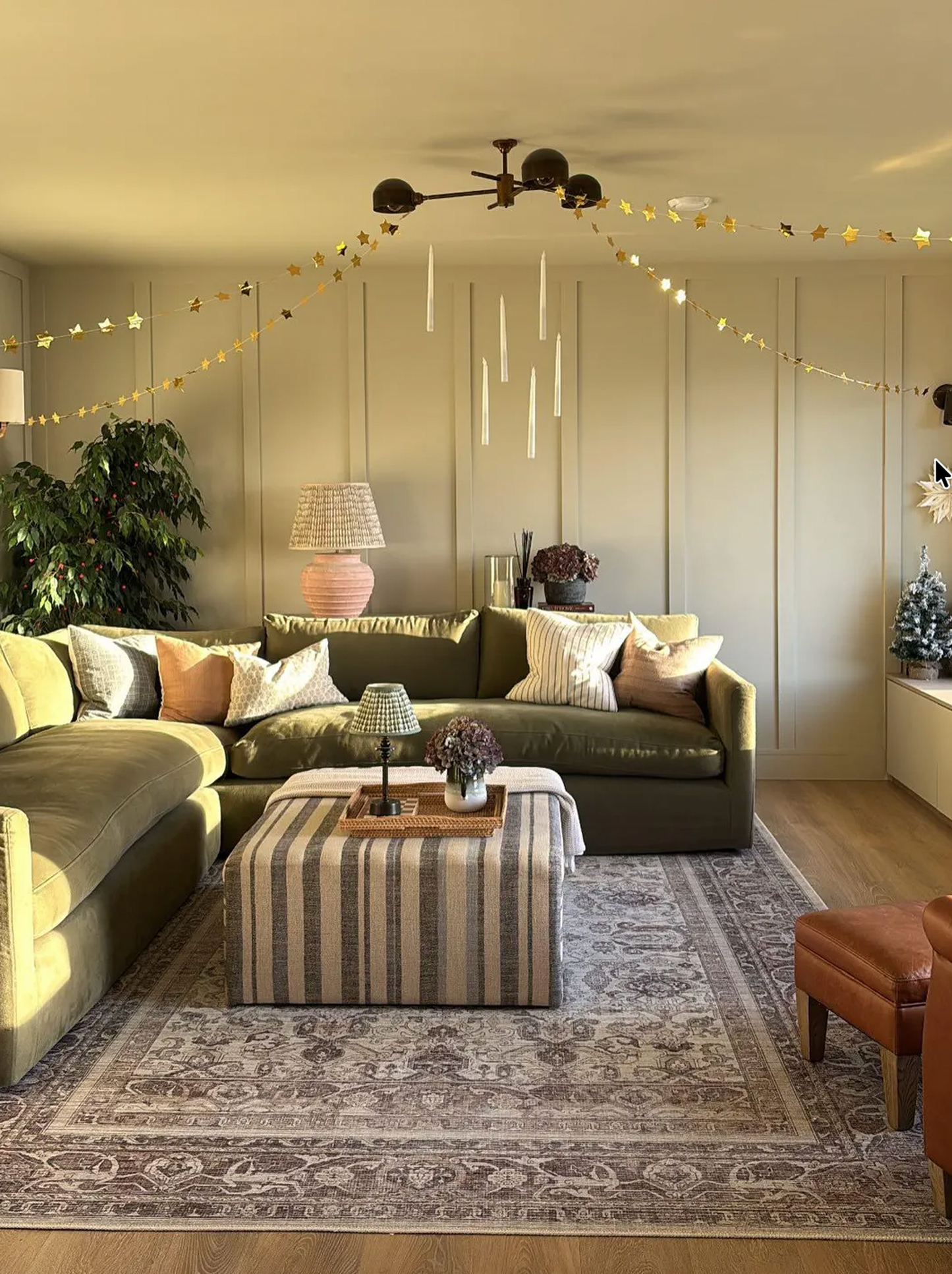 SAN JOSE - Vintage Flush Chandelier, Three-Arm