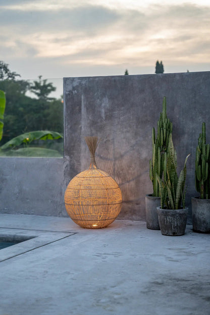 THE WONTON FLOOR LAMP - Pendant Natural