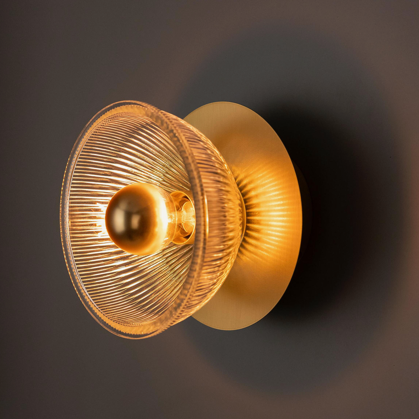 ECLIPSE - Prismatic Brass Glass Dish Wall Light