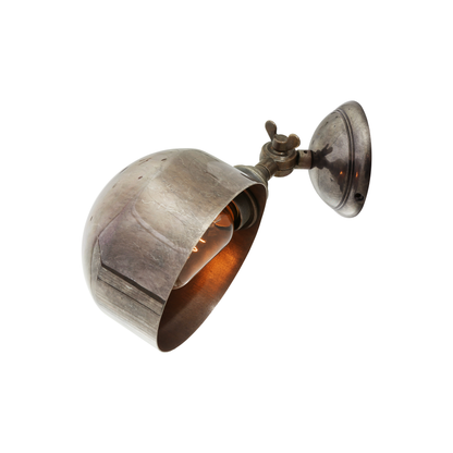 SAN JOSE - Adjustable Modern Brass Wall Light