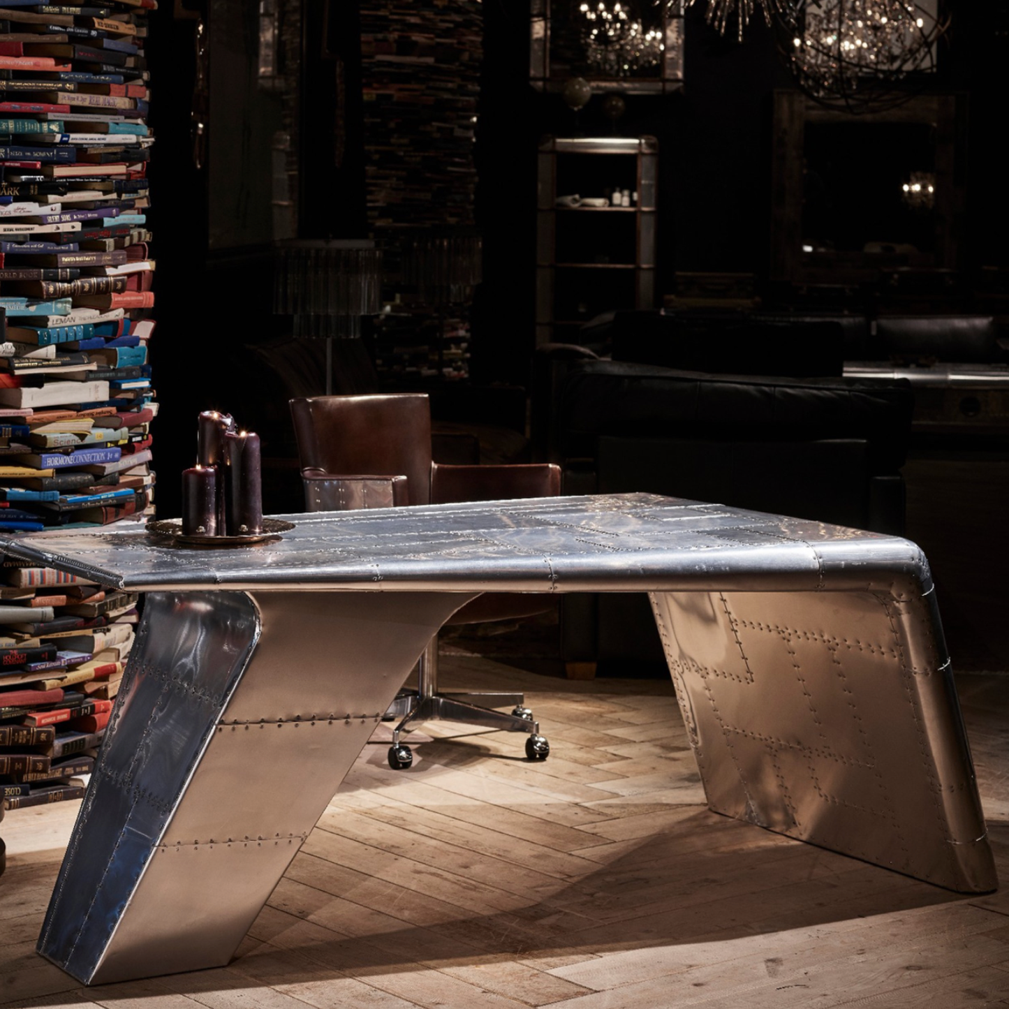 VALKYRE AVIATOR SKRIVBORD