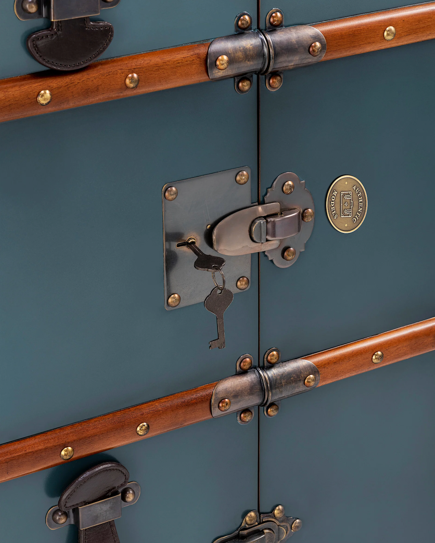 STATEROOM BARSKÅP - Finns i olika färger
