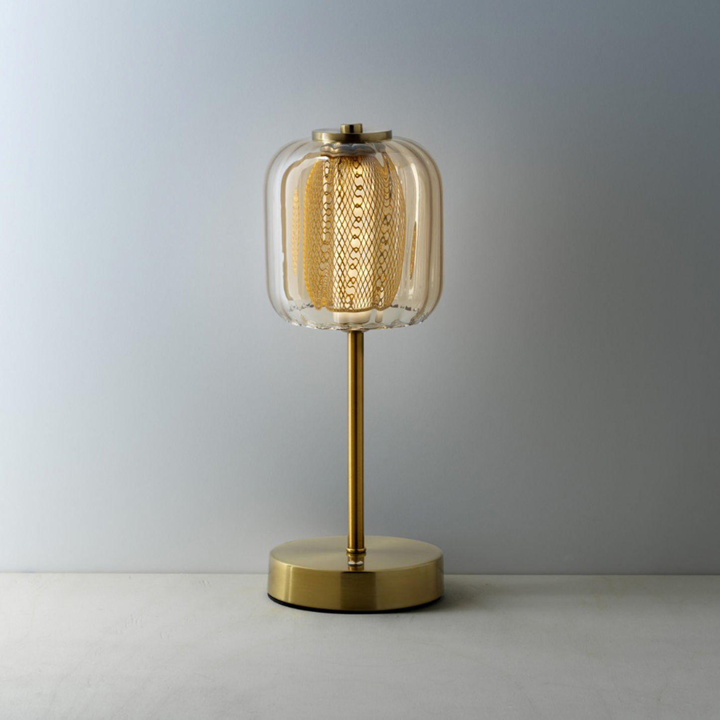 THE LIGHTY GAGA LED TABLE LAMP