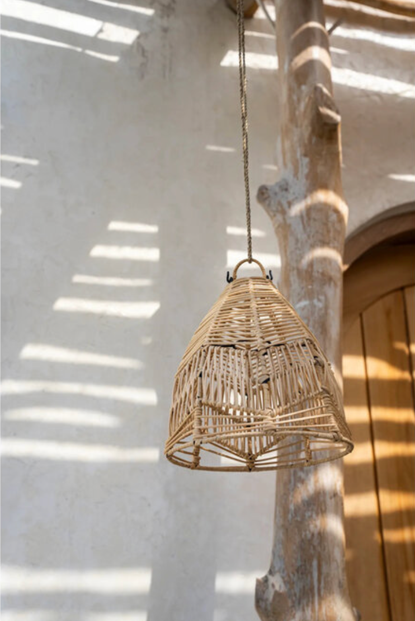 THE BALA PENDANT - Natural S