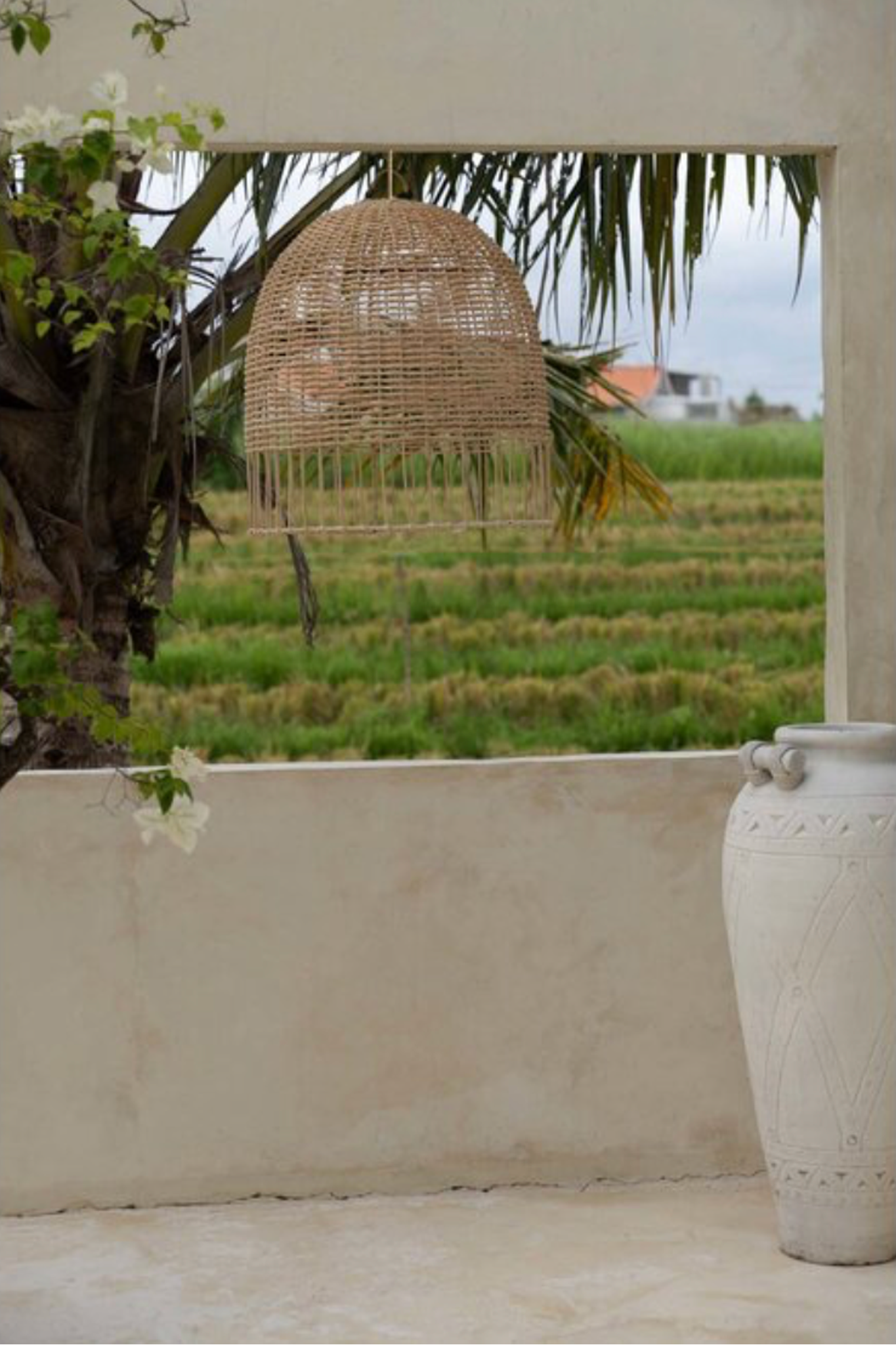 THE AMALFI PENDANT - Natural M