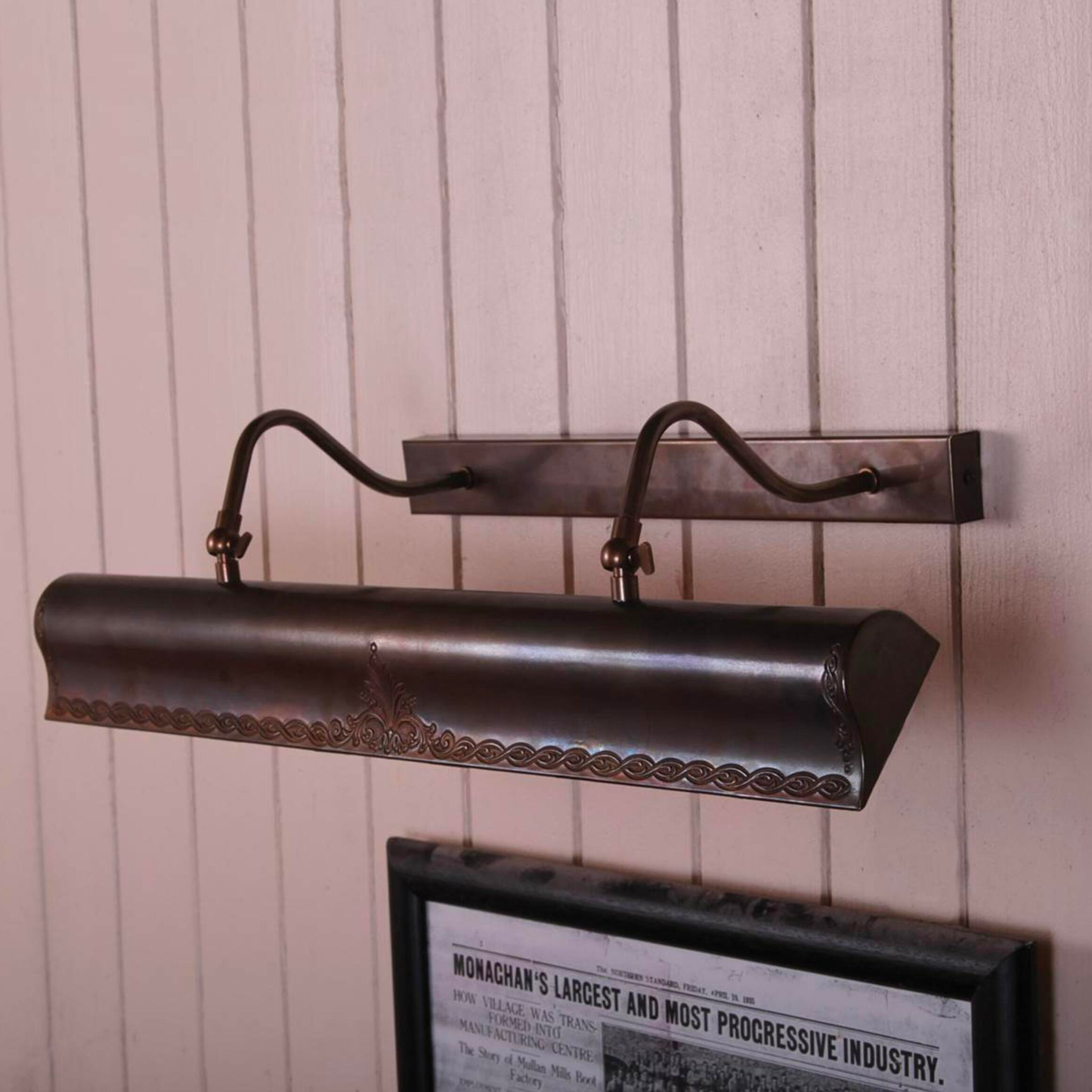SPENCE - Large Cast Brass Picture Light 60cm